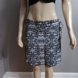 Soybu mini athletic skirt with side tie
